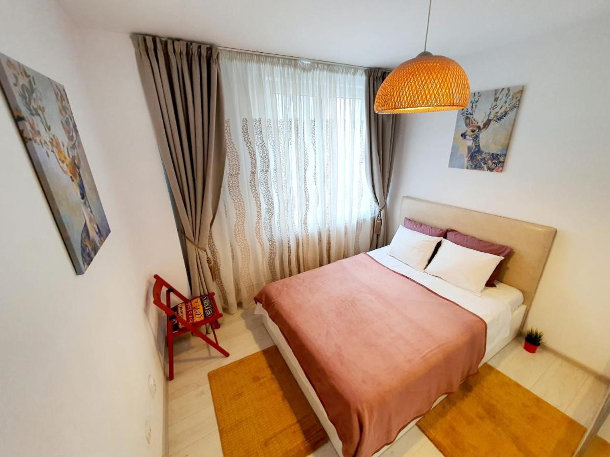 Downtown, Ideal For Longer Stays, Family Friendly Apartment - Nb73A Бухарест Экстерьер фото