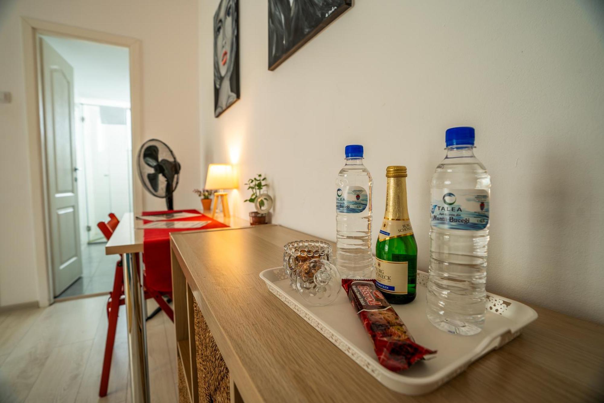 Downtown, Ideal For Longer Stays, Family Friendly Apartment - Nb73A Бухарест Экстерьер фото
