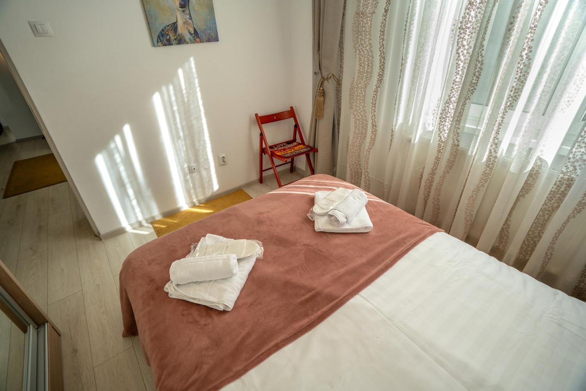 Downtown, Ideal For Longer Stays, Family Friendly Apartment - Nb73A Бухарест Экстерьер фото